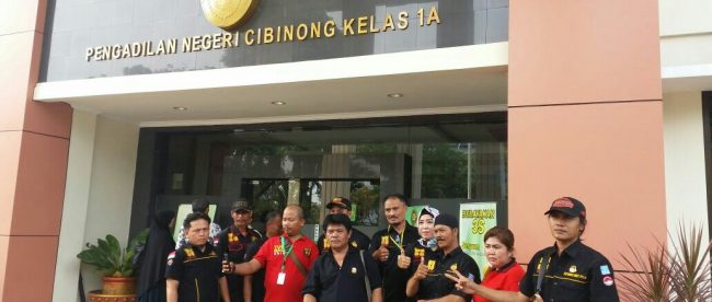 Perkumpulan Warung Nusantara (WN 88) di PN Cibinong, Rabu 2/5/2018 (dok. KM)