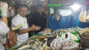 Razia pasar di Kabupaten Bogor oleh Polres dan Pemkab Bogor, Kamis 31/5/2018 (dok. KM)