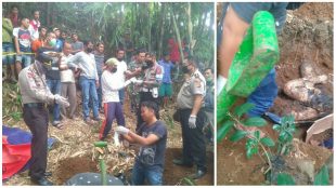 Polisi dan warga mengevakuasi jenazah korban pembunuhan di Desa Bojong Rangkas, Ciampea, Kabupaten Bogor, Kamis 9/8/2018 (dok. KM)
