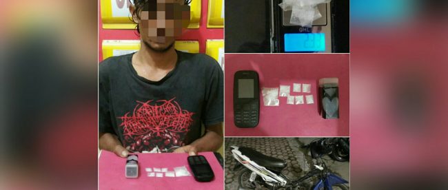 Tersangka pengedar sabu beserta alat bukti diamankan di Polsek Langsa Kota, Minggu 12/8 (dok. KM)