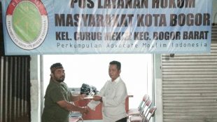 Pembukaan pos layanan hukum bagi korban dugaan penipuan menjadi karyawan Transmart Yasmin, Kota Bogor (dok. KM)