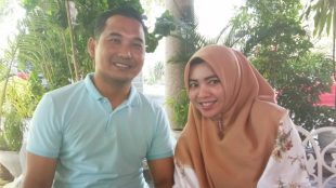 Kasat Lantas Polres Bangka Selatan AKP Adi Wirana dan istrinya (dok. KM)