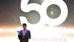 Presiden Joko Widodo memberi sambutan di acara HUT ke-50 KADIN, Senin malam 24/9 (dok. KM)