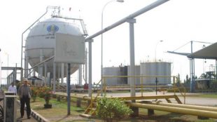Kilang minyak milik PT. Bina Bangun Wibawa Mukti di kawasan Babelan, Kabupaten bekasi (dok. Cikarang Ekspres)