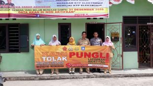 Satbinmas Polres Bangka Barat adakan penyuluhan Saber Pungli ke Desa Sinar Manik, Kecamatan Jebus, Bangka Barat (dok. KM)