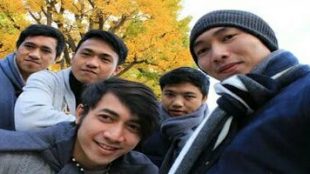 Alumni Gambatte, Vijay, Faisal Pananggung, Jo Wongkar, Bryand Johanes Timbuleng, Rian Kantohe berpose bersama di Jepang, Sabtu 24/11/2018 (istimewa)