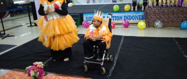 Salah satu penampilan penyandang difabilitasÂ  di acara 