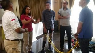 Bimtek dan praktek dalam uji kompetensi/sertifikasi pelaku usaha wisata dan jasa outbound (dok. KM)