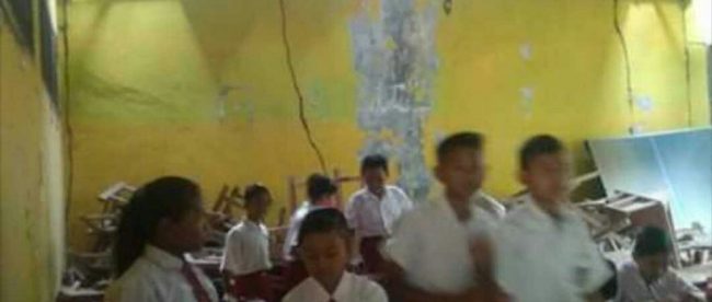 Kondisi prihatin ruang kelas slah satu SD Negeri di Kabupaten Bekasi (dok. KM)