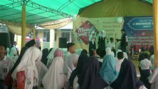 Gelar Maulid dan Market Day SMK Kusuma Bangsa, Senin 3/12/2018 (dok. Tar/KM)