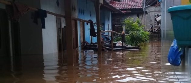 Banjir yang merendam rumah warga di kawasan Rancamaya, Kota Bogor, Rabu 2/1/2019 (dok. KM)