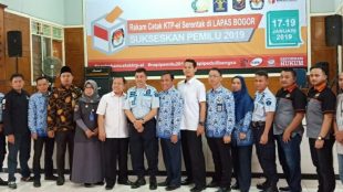 Pembukaan rekam cetak KTP-el di Lapas Kelas IIA Paledang Kota Bogor, Kamis 17/1/2019 (dok. KM)