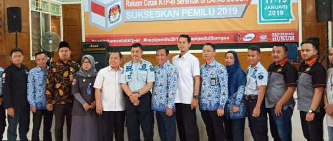 Pembukaan rekam cetak KTP-el di Lapas Kelas IIA Paledang Kota Bogor, Kamis 17/1/2019 (dok. KM)