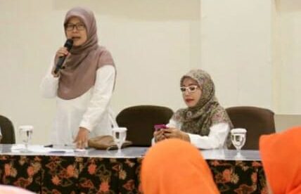 Kepala DPAPMK Depok Nessi Handari saat acara pelatihan ToT bagi kader Posyandu di Depok, Rabu 13/2/2019 (dok. KM)