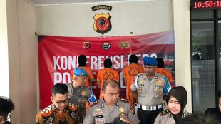Sat Reskrim Polres Bogor gelar konferensi pers mengungkap kasus Pencurian dengan Pemberatan, Bogor 8/2/2019 (dok. KM)