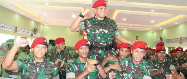 Danjen Kopassus saat kunjungan di Batalyon 14 Grup 1 Kopassus, Kamis 28/2 (dok. KM)