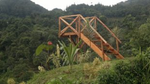 Arah gerbang pintu masuk Wisata Puncak Langit (dok. Tar/KM)