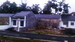 Perumahan tanpa izin di kawasan RT 01 RW 08 Kelurahan Curug Mekar, Kecamatan Bogor Barat, Kota Bogor