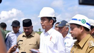 Presiden Joko Widodo di Kabupaten Kutai Kartanegara, Kalimantan Timur, Selasa 7/5/2019 (dok. Setpres )