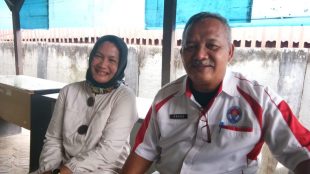 Kepala Dinas Pariwisata Kota Pangkalpinang, Anggo Rudi, yang didampingi oleh stafnya (dok. KM)