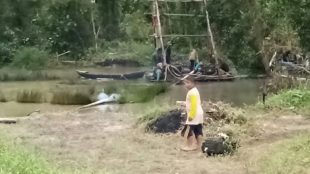 Salah satu aktifitas tambang ilegal yang berada di sekitar kota Pangkalpinang (dok. KM)