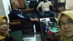 Para caleg pelapor saat memaksa bertemu Ketua DPC Partai Gerindra Kota Bogor pada 23 Mei 2019 untuk meminta penjelasan soal dana kontribusi (dok. KM)