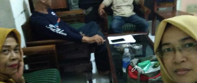 Para caleg pelapor saat memaksa bertemu Ketua DPC Partai Gerindra Kota Bogor pada 23 Mei 2019 untuk meminta penjelasan soal dana kontribusi (dok. KM)