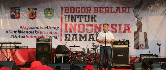 Kapolresta Bogor Kota Kombes Pol. Hendri Fiuser saat memberikan sambutan di Car Free Day Kota Bogor, Minggu 23/6/2019 (dok .KM)