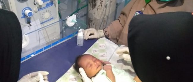 Bayi laki-laki yang ditemukan oleh mandor sawit di PT Timbang Langsa (dok. KM)