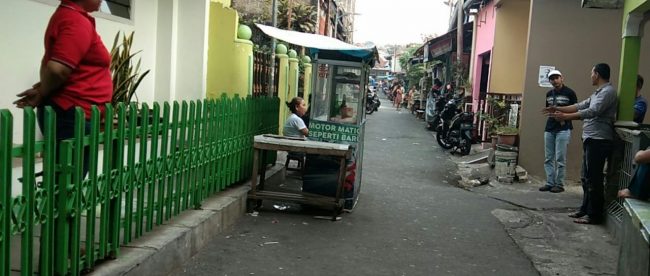 Wilayah RT 03 RW 09 Kelurahan Babakan Pasar Kecamatan Bogor Tengah, Kota Bogor, dimana direncanakan pembuatan septic tank komunal (dok. KM)