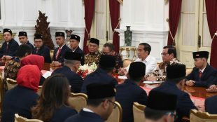 Presiden RI Joko Widodo menerima delegasi dan para peserta yang akan mengikuti kompetisi WorldSkills 2019 pada Rabu, 14/8/2019