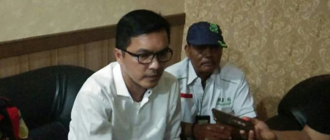 Kasie Pidsus Kejari Kota Bogor Rade Satya Parsaoran Beberapa Waktu Lalu Saat Penangkapan TSK Mar Hendro (dok. KM)
