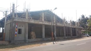 Pembangunan restoran Neptune di kawasan Pantai Pasir Padi, Kota Pangkalpinang (dok. KM)