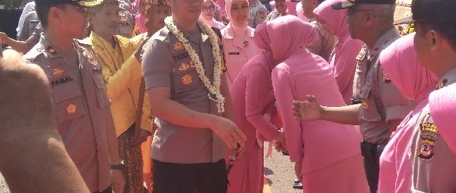Mantan kasubdit ll Disreskrimus polda jateng AKBP Teddy Fanani resmi menjabat kapolres subang