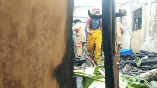 Kondisi rumah Ati, warga Desa Tapos 2, Tenjolaya, yang ludes terbakar pada Jumat 4/10/2019 (dok. KM)