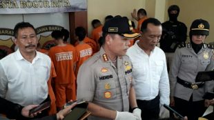 Kapolresta Bogor Kota Kombes Pol. Hendri Fiuser saat konferensi pers Senin 14/10/2019 (dok. KM)