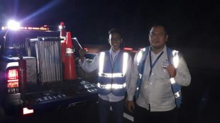 Sonaji dan Sukardi, petugas Patroli Jalan Tol Pemalang-Batang (dok. KM)