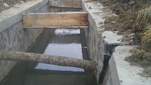 Pekerjaan lining di Blok Raskatim Desa Tanjungsari Timur, Kecamatan Cikaum, Subang (dok. KM)