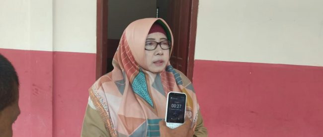 Kepala Sekolah SMPN 2 Pagaden, Ani Sulistiany (dok. KM)