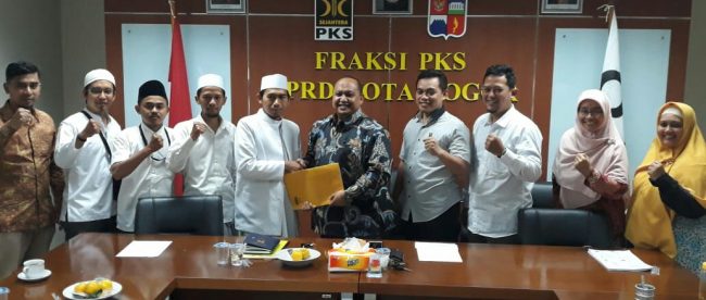 Audiensi FPI Kota Bogor dengan Ketua DPRD Kota Bogor, Selasa 19/11/2019 (dok. KM)