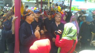 Acara "sedekahan bumi" di Desa Belendung, Kecamatan Cibogo, Subang (dok. KM)