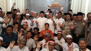 Perkumpulan Ngariung Nusantara usai acara sholawatan di Masjid Raya Bogor, Jumat 13/12/2019 (dok. KM)