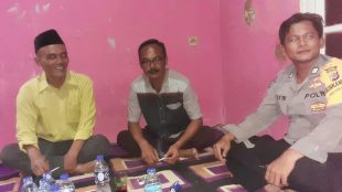 Mantan Kades Bunar Jaro Rudi Sambangi Kediaman Jaro Jajat yang baru dilantik (dok. KM)