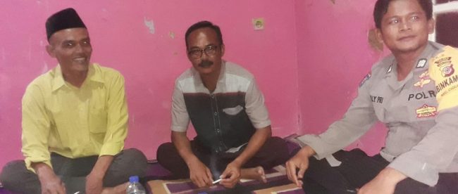 Mantan Kades Bunar Jaro Rudi Sambangi Kediaman Jaro Jajat yang baru dilantik (dok. KM)