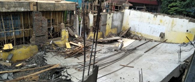 Kondisi pembangunan SDN Lumpang 02, Parungpanjang, Bogor, setelah ambruk pada Minggu 26/1/2020 (dok. KM)