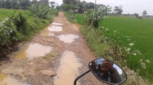 Kondisi Jalan di Ruas Jalan Manyingsal-Padamulya dan Parigimulya, Kecamatan Cipunagara, Subang (dok. KM)