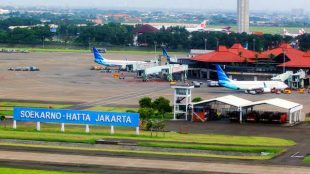 Bandara Soekarno-Hatta, Banten (stock)