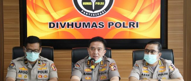 Kadiv Humas Mabes Polri Irjen Muhammad Iqbal memimpin konferensi pers di Mabes Polri, 23/3/2020 (dok. KM)