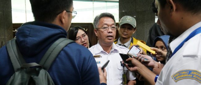 Dirjen Perhubungan Udara di Kementerian Perhubungan, Novie riyanto, memberikan keterangan kepada wartawan, Kamis 19/3/2020 (dok. KM)