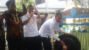 Bupati Subang Ruhimat membuka Pekan Kreativitas Siswa di SMPN 1 Binong, Rabu 11/3/2020 (dok. KM)